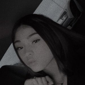 Meet your Posher, Salena